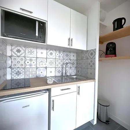 Le Sunset-cosy Appart Avec Parking Et Balcon Apartment Le Havre
