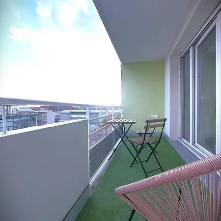 Apartment Le Sunset-cosy Appart Avec Parking Et Balcon Le Havre